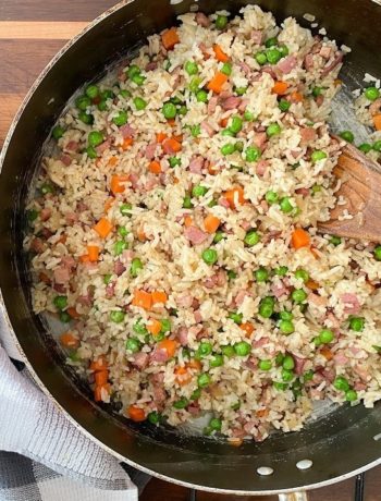 Ham Fried rice in a pan